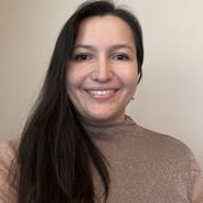 Natalia Cropped Headshot